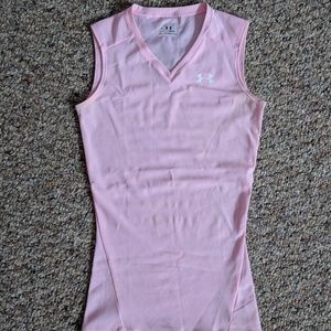 UNDER ARMOUR Sleevless Workout Shirt